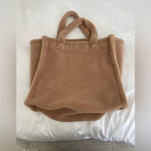Hat Attack Sherpa Tote